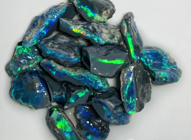 Understand Market Prices of Black Opals