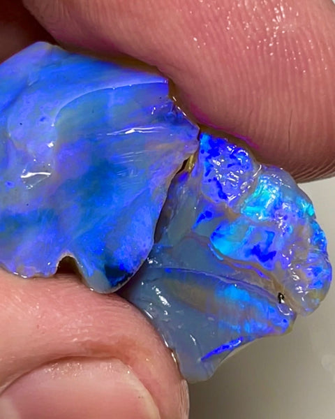 Dark Base Crystal Stunners Lightning Ridge Rough Opal 23.00cts Cutters Pair with Stunning Gorgeous Bright Blue dominant fires through out 18x15x12mm & 17x14x4mm NSW039