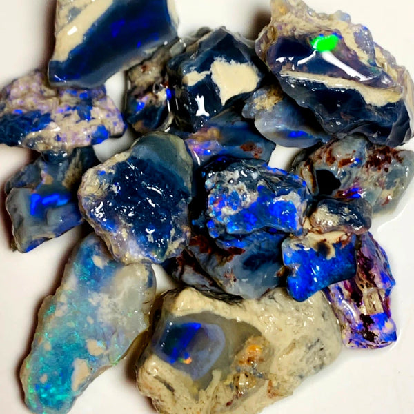 OPAL MONTH SPECIAL Lightning Ridge Rough Black & Dark Seams Opal Parcel 112cts Lots of Potential & Cutters Lots Bright colours & bars 24x15x8mm to 14x10x4mm WSY97