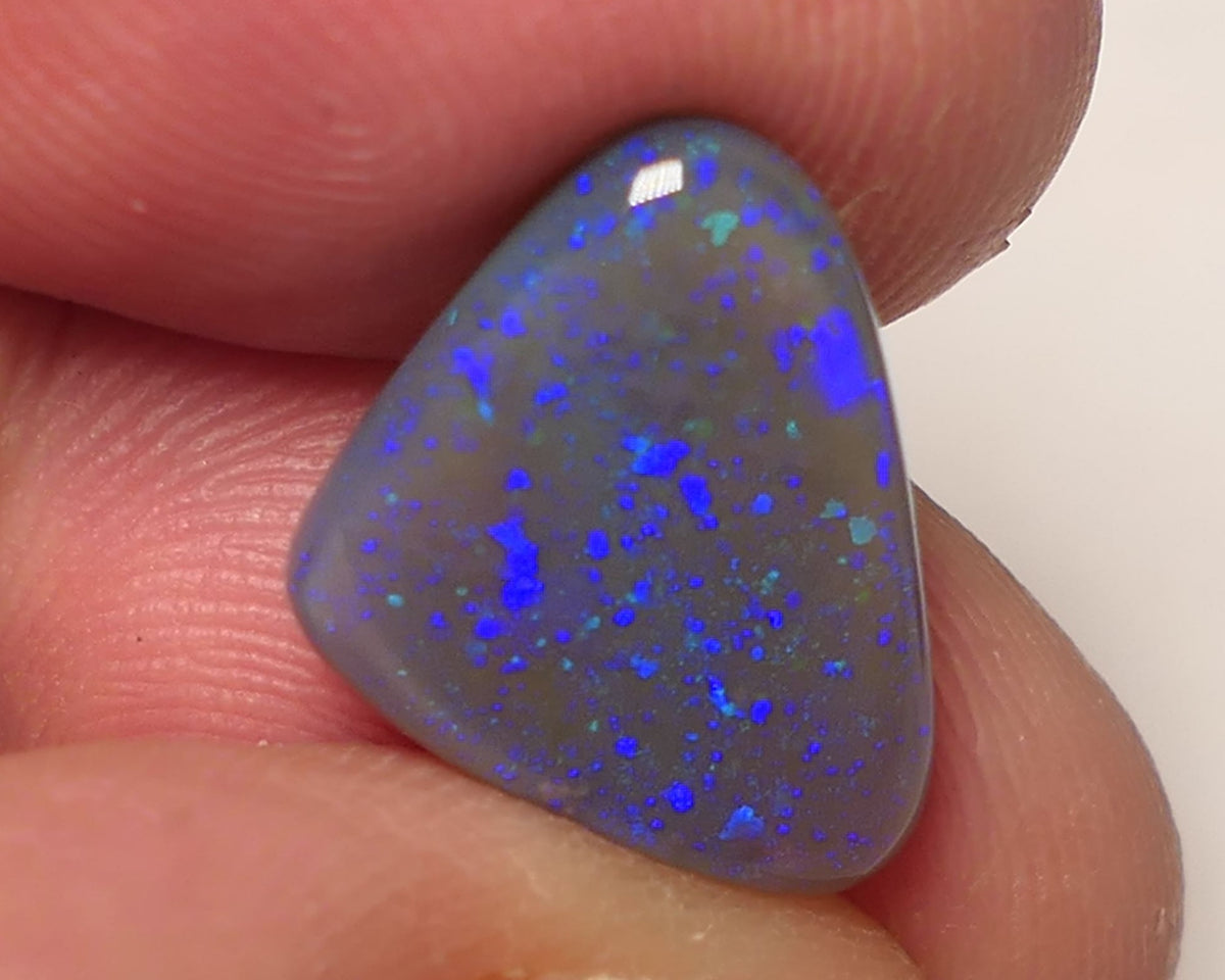 Lightning Ridge Double Sided Dark Crystal Opal Gemstone 5cts Gem Grade  N6 Body Tone B3 Stunning Blues with flashes of Greens 15x16x3mm WAC60