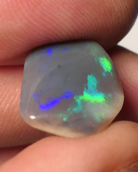 Lightning Ridge Dark Opal Gemstone Big 4.5cts Jewellery Grade  N5 Body Tone B3 Brightness Directional Broad Zones of Vibrant Multifires 15x13x3mm WAC64