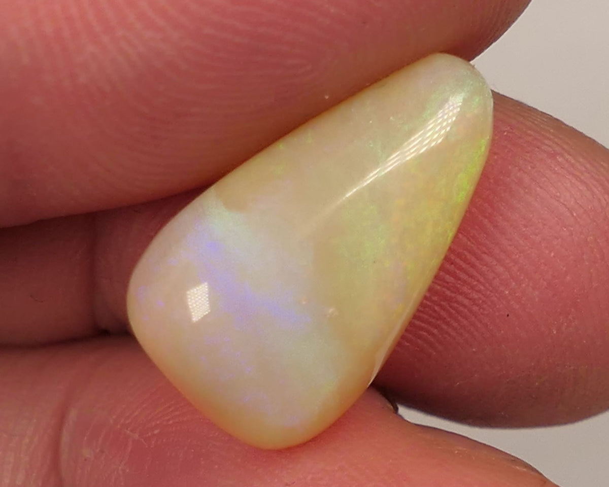 Lightning Ridge N8 Light Crystal opal Gemstone 9.35cts Polished ready for setting Nice Yellow/Blue Fires 18x12x7mmm SKU#0409