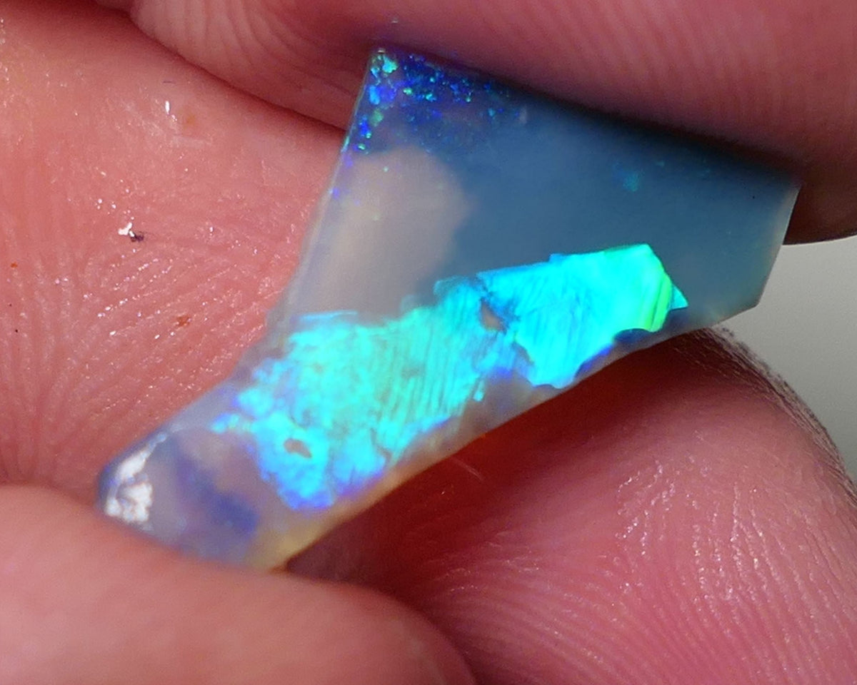 Lightning Ridge Opal Dark Base Crystal  Seam Rough Rub 3cts Stunning Display of Teal dominant Vibrant & Vivid Broad flash zones of colour  22x14x2mm 0547