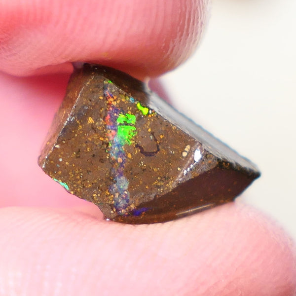 Queensland Boulder Boulder opal 5cts rough / Rubs Winton Bright Electric Multifires 13x9x3mm & 6x4x3mm 0606