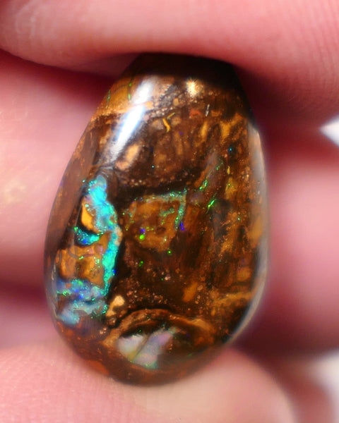 Winton Boulder Matrix Opal Gem stone 13cts Jewellery Grade  N5 Body Tone B3 Brightness Stunning Display of Bright Blue & greens Fires 25x12x6mm 0614