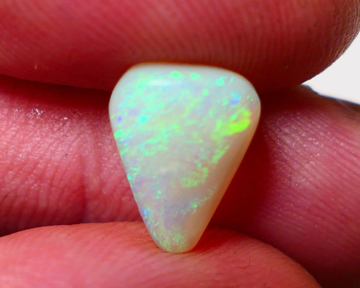 Lightning Ridge Crystal Opal Gemstone 2.3cts Light N8 Body Tone B3 Brightness  Nice Multifires 12x8x3mm 0644