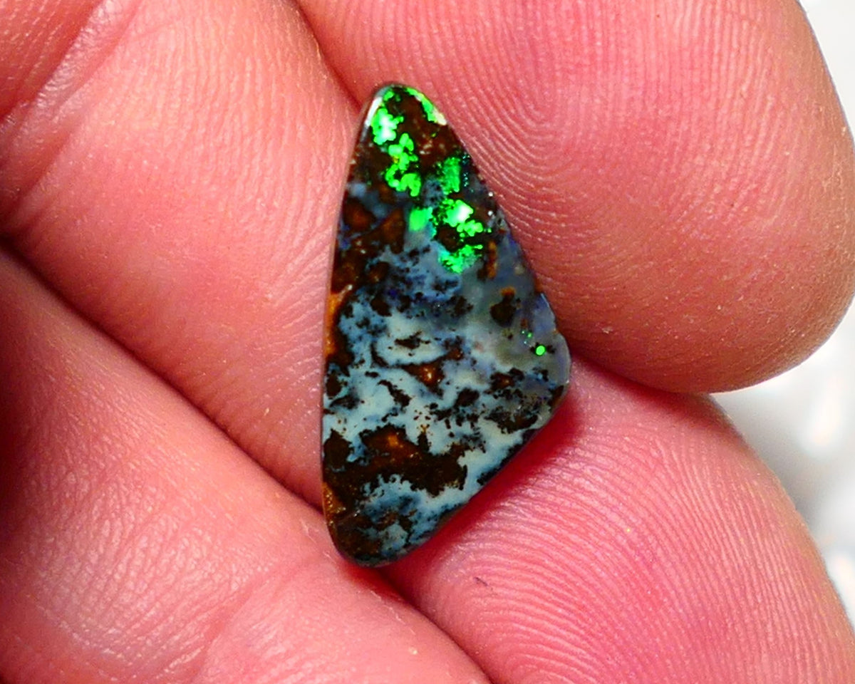 Australian Queensland Boulder opal Polished Gemstone 7.15cts Bright gorgeous fires From Winton 20x10x4mm BO017