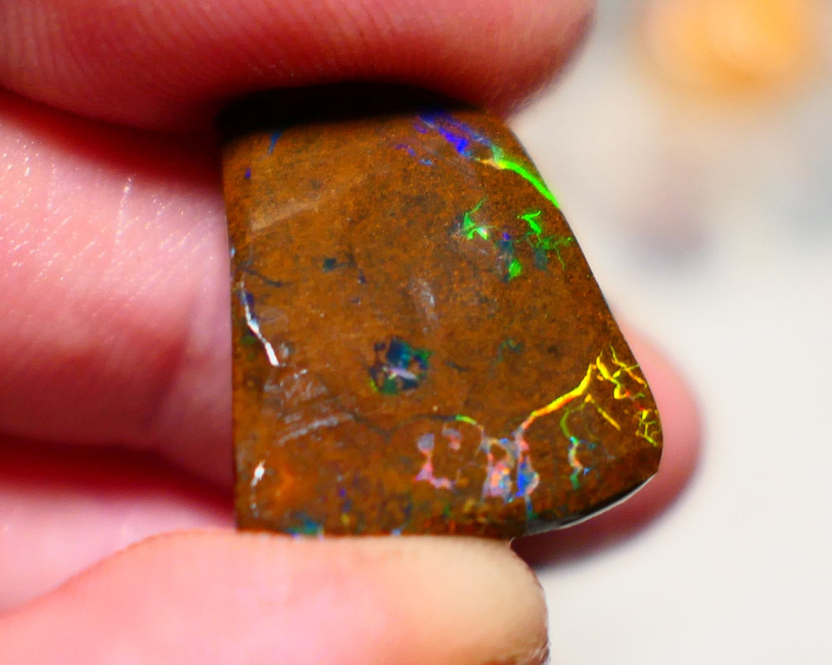 Queensland Boulder Matrix opal Stunning 14cts rough rub Koroit gorgeous faces with Very Bright Yellow/Orange Dominant fires 20x16x4mm BO-006