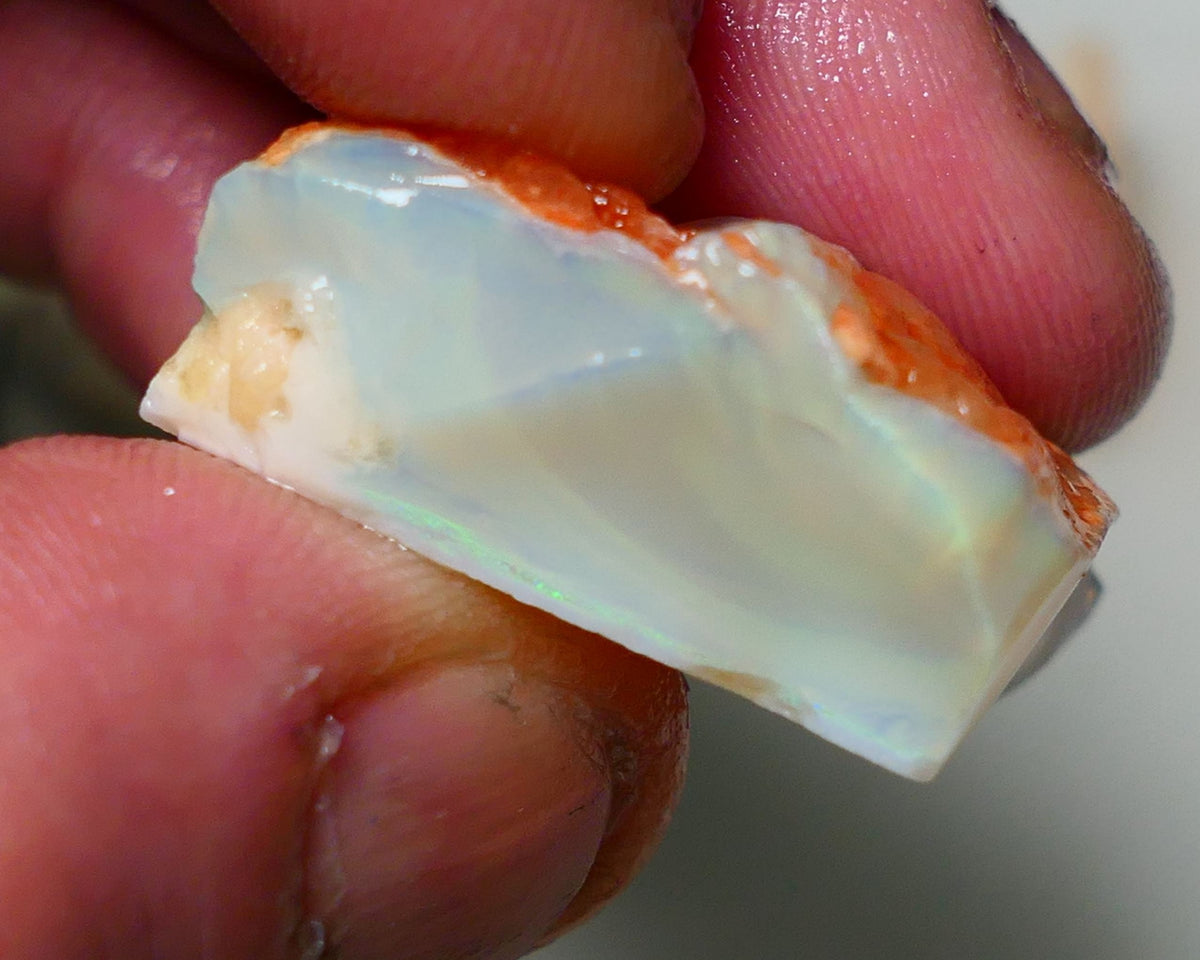 Coober Pedy Rough Opal 60cts White/Light Big chunk of Seam showing some multi colours 37x24x13mm NS037