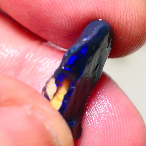 Lightning Ridge Rough Black Seam Opal  9.25cts Gorgeous bar to cut nice Bright blue colours 20x12x6mm NSW011