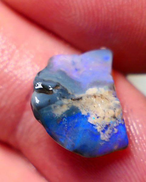 Mulga Rough Opal Gamble 3.50cts Dark Base Seam Blue Dominant fires to Cut / carve & polish 14x10x4mm Auction NS132