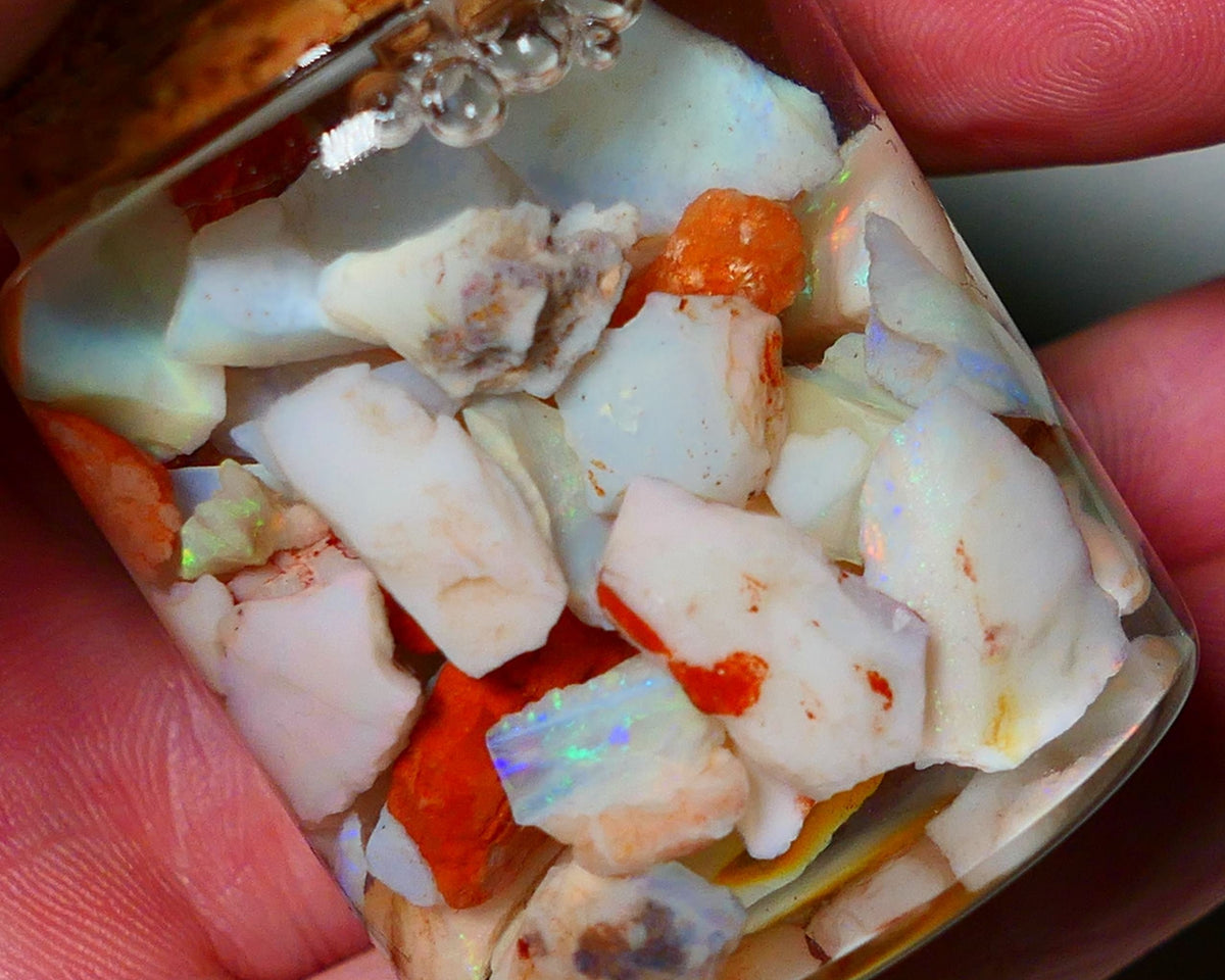 Coober Pedy Opal Rough Parcel Light & Crystal 120cts Gamble but has lots Multicolours / colours to go at 15mm to chip size CPJAR01