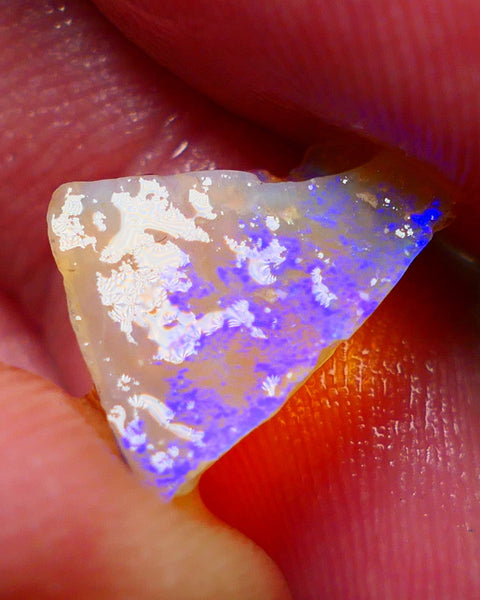 Lightning Ridge Opal Dark Crystal Base Seam Rough Rub 2.65cts Gorgeous Stunning Bright fires 14x11x3mm NS114