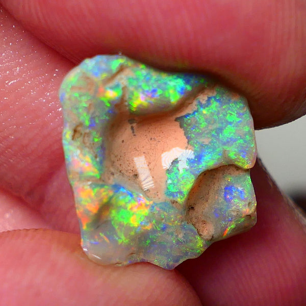 Bling Bling Carved rub / Rough Opal Dark base Witches Hat Knobby 4.95cts Gem Top Candy Exotic Super Vibrant & Vivid & Bright fires 17x14x5mm NSW018