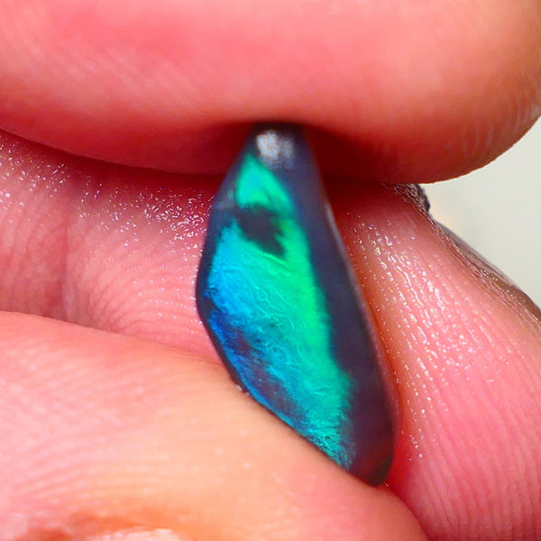 "Jelly Bean" Black Crystal Opal Miners Bench® Knobby Rough Rub 4.00cts Directional but sexy Green/Teal/Blue/Red Broad zones of colour 17x7x6mm NSW020