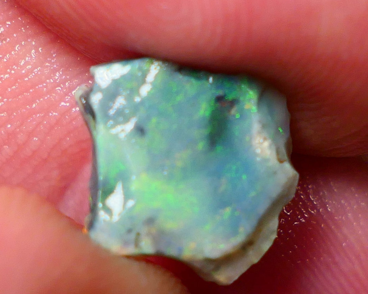 Mulga Rough Rub Opal 1.85cts Dark Base Seam Nice Yellow/Green Dominant fires to Cut / carve & polish 11x10x2.4mm NS137