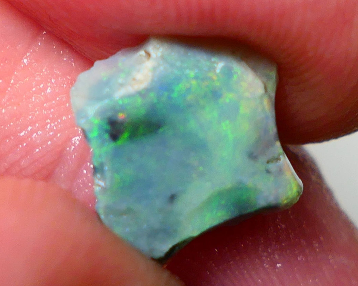 Mulga Rough Rub Opal 1.85cts Dark Base Seam Nice Yellow/Green Dominant fires to Cut / carve & polish 11x10x2.4mm NS137