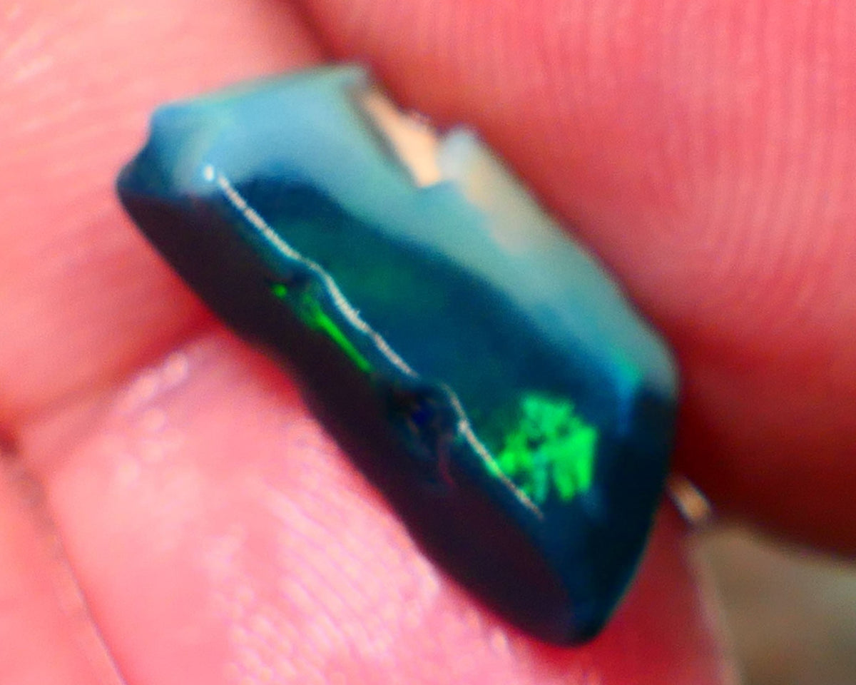 "Almost Chinese Writing" Exotic pattern Dark Opal Miners Bench® Seam Rough Rub 4.50cts Slightly Directional Green/Teal/Blue 17x7x5mm NSW027