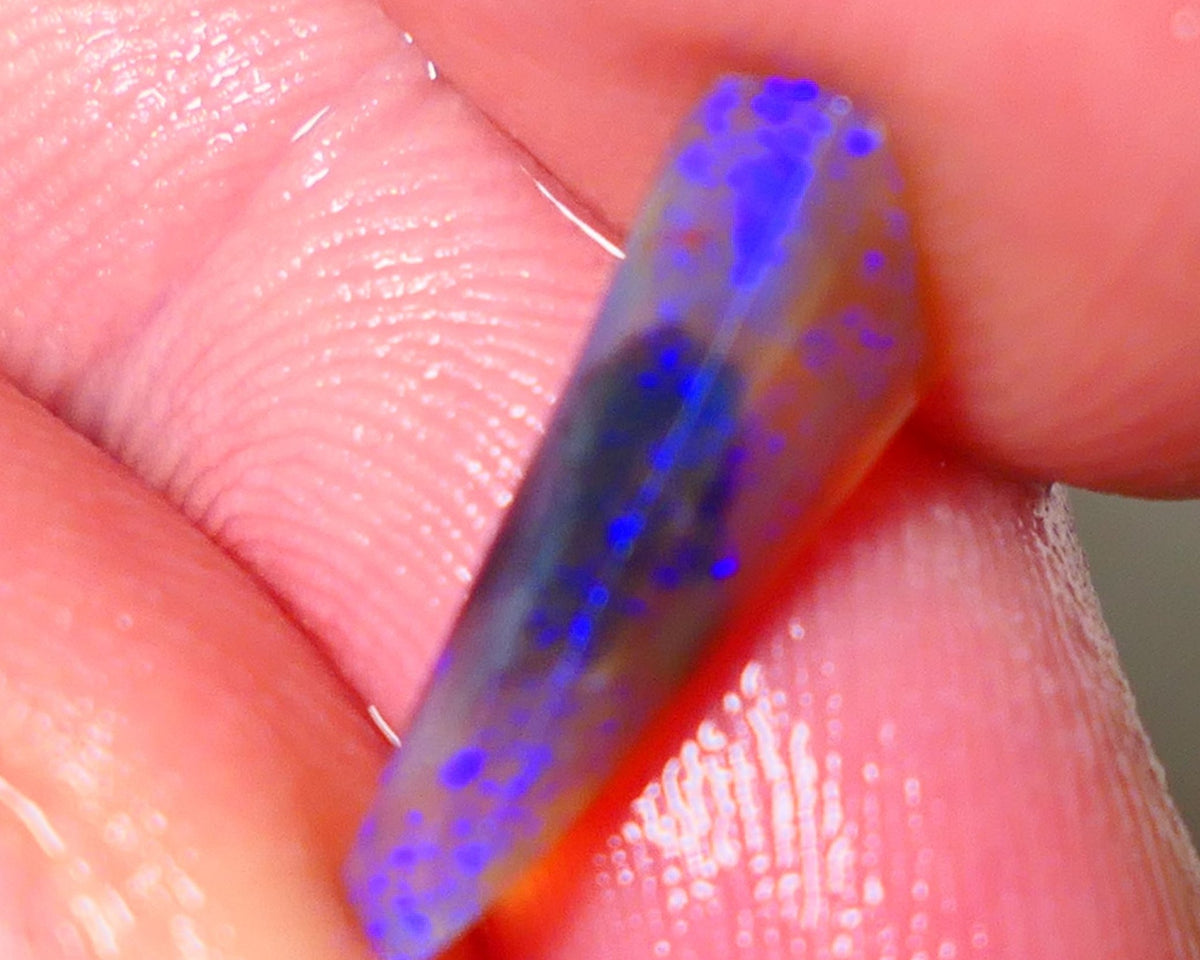 Bright Royal Blue dominant fires on Dark Crystal Opal Rough Rub Miners Bench® 1.60cts Ideal shape for pendant 16x5x3mm NS194