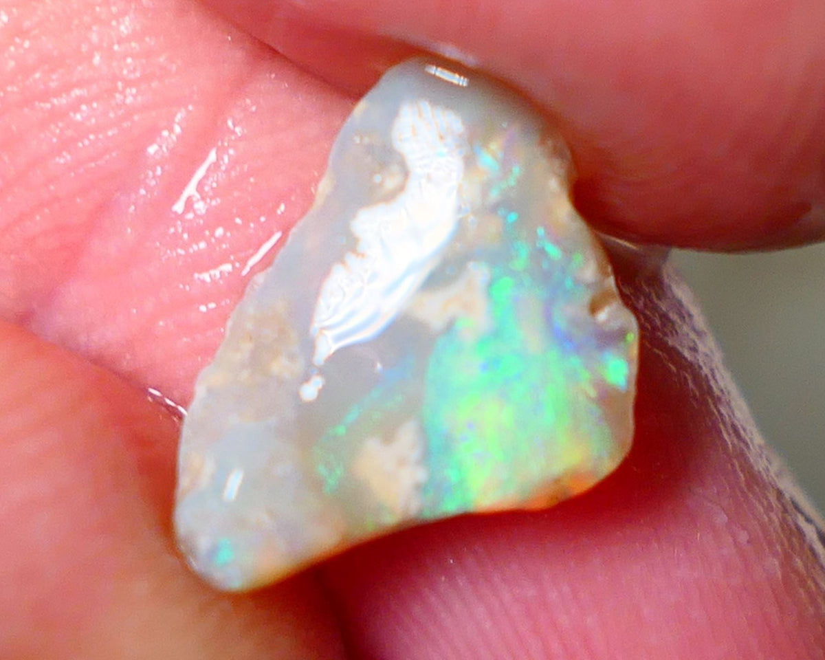 Lightning Ridge Rough Opal 2.20cts Crystal Base Seam Some Greens & Blues Bar to gamble 13x10x4mm NS189