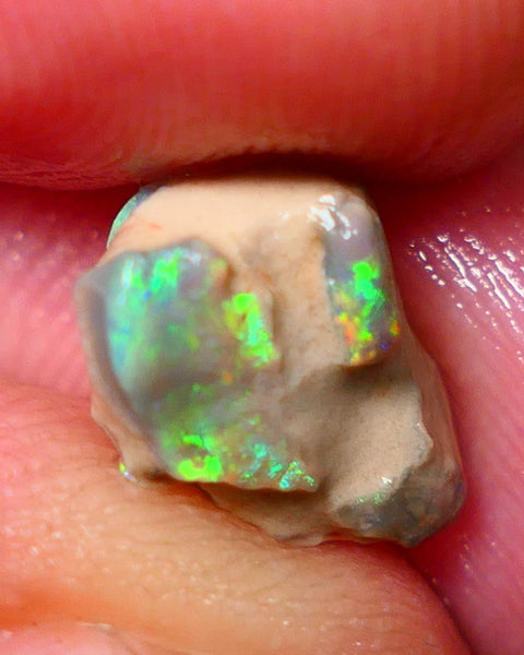 Lightning Ridge Rough Untouched Crystal Seam opal formation 2.95cts Gorgeous Green/Yellow Dominant M.Fires showing 11x8x6mm RL003