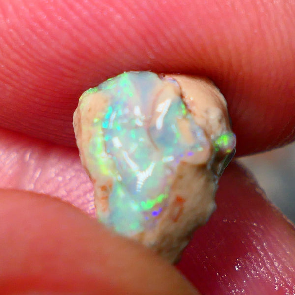 Lightning Ridge Rough Untouched Crystal Seam opal formation 2.95cts Gorgeous Green/Yellow Dominant M.Fires showing 11x8x6mm RL003