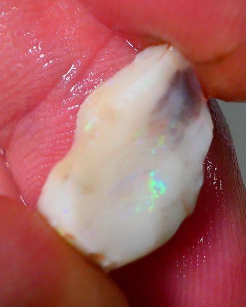 Lightning Ridge Rough Opal 9.40cts Light base Seam showing Yellow Dominant M.colours to cut 18x13x10mm NS331