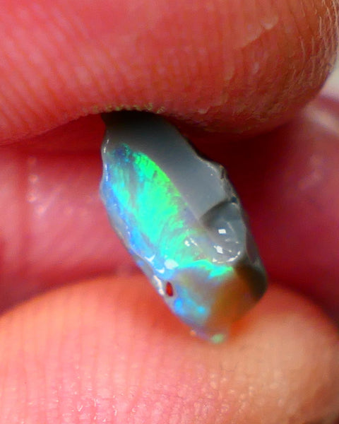 Lightning Ridge Little Bright Vibrant Vivid Seam Gem to cut 1.60cts Electric Blues/Greens 10x6x5mm NS357