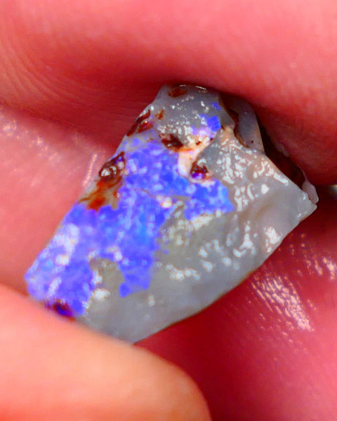 Lightning Ridge Rough Seam Opal 4.00cts Bright & Vibrant Blue fires to cut 15x9c4mm Auction86