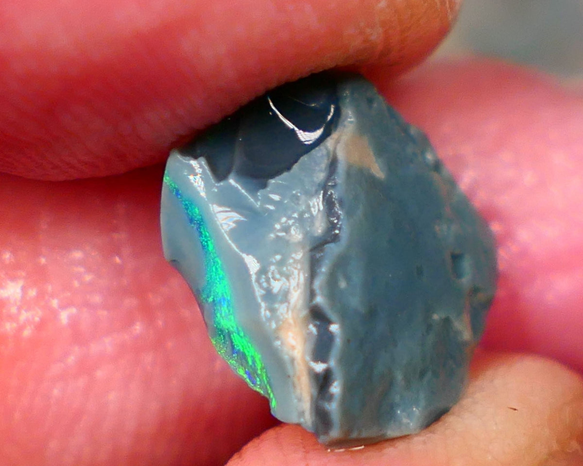 Lightning Ridge Black Seam opal rough 4.00cts Bright Green dominant multifires to cut 13x13x5mm  GMB-052