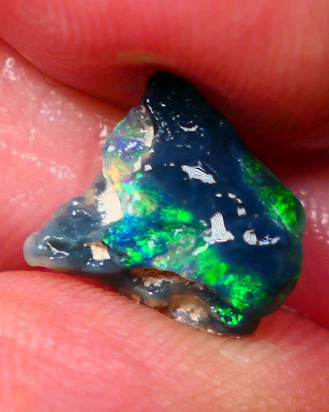 Lightning Ridge Black opal Fossil Rough 2.00cts Stunning Gorgeous Bright Green Dominant Multifires 11x10x4mm GMB-033