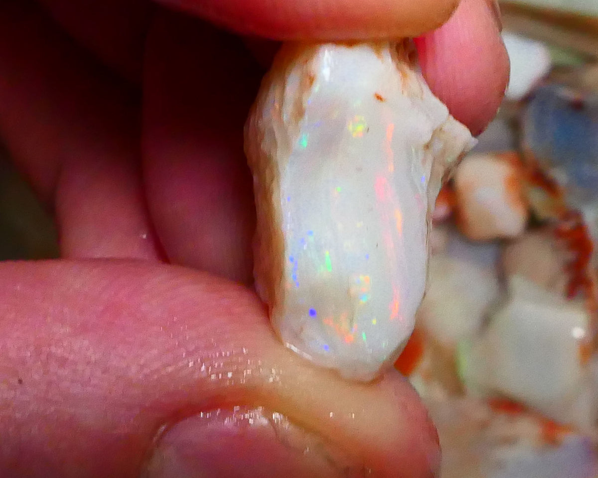 Reds & Rainbow of Amazing fires Gem Coober Pedy Crystal Seam 19.50cts How many Thick flat Stacked bars? All Packed with Red/Orange Dominant Multifires 19x16x13mm NSW117