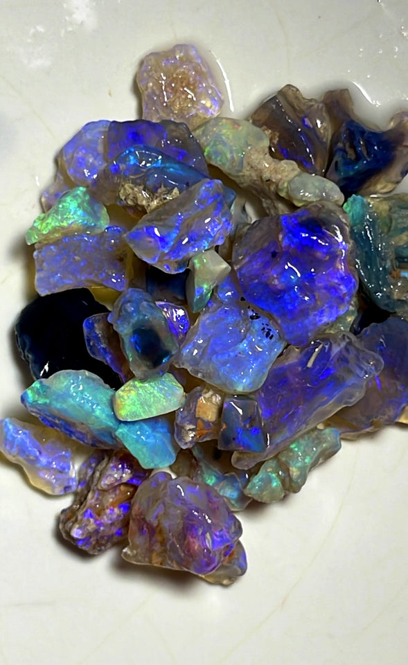 Lightning Ridge Rough Dark Seams Opal Parcel 88cts Lots of Potential & Cutters Lots Bright colours & bars 18x15x5mm to 6x3x2mm WAA78