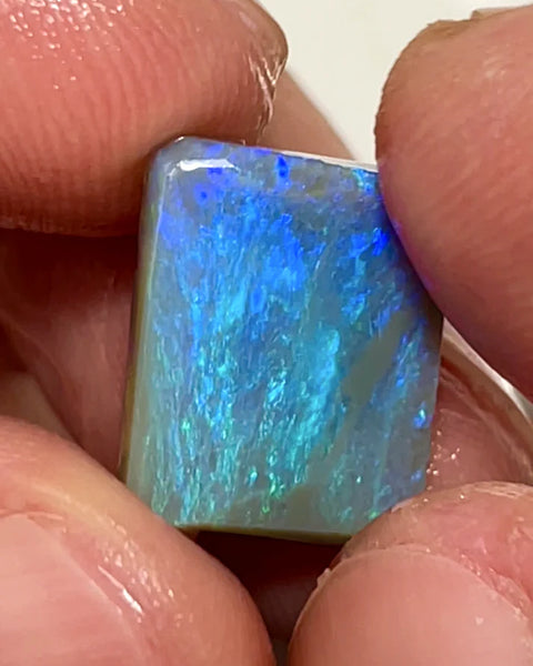 XMAS THANK U AUCITON14 L/Ridge Rub Rough preform Jewellery Grade 5.40cts Dark Crystal Opal Rub Clean gorgeous bright greens / Blues 15x12x3mm SKU#1807