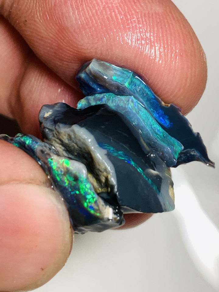 Australian Rough Opal Black Seam Stack 23cts  Exotic Gorgeous Bright Lovely FIRES in nice bars to cut 17x10x6mm to 20x6x3mm WSP59